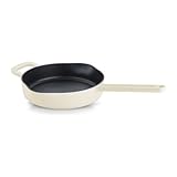 Fissler Moments Collection / Emaillierte Gusseisen-Pfanne (Ø 24 cm) antihaftend, hoher...