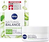 NIVEA Natural Balance feuchtigkeitsspendende Tagespflege (50 ml), Feuchtigkeitscreme mit...