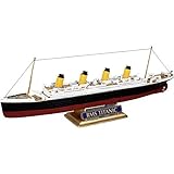 Revell RV05804 Modellbausatz Schiff 1:1200 - R.M.S. Titanic im Maßstab 1:1200,...